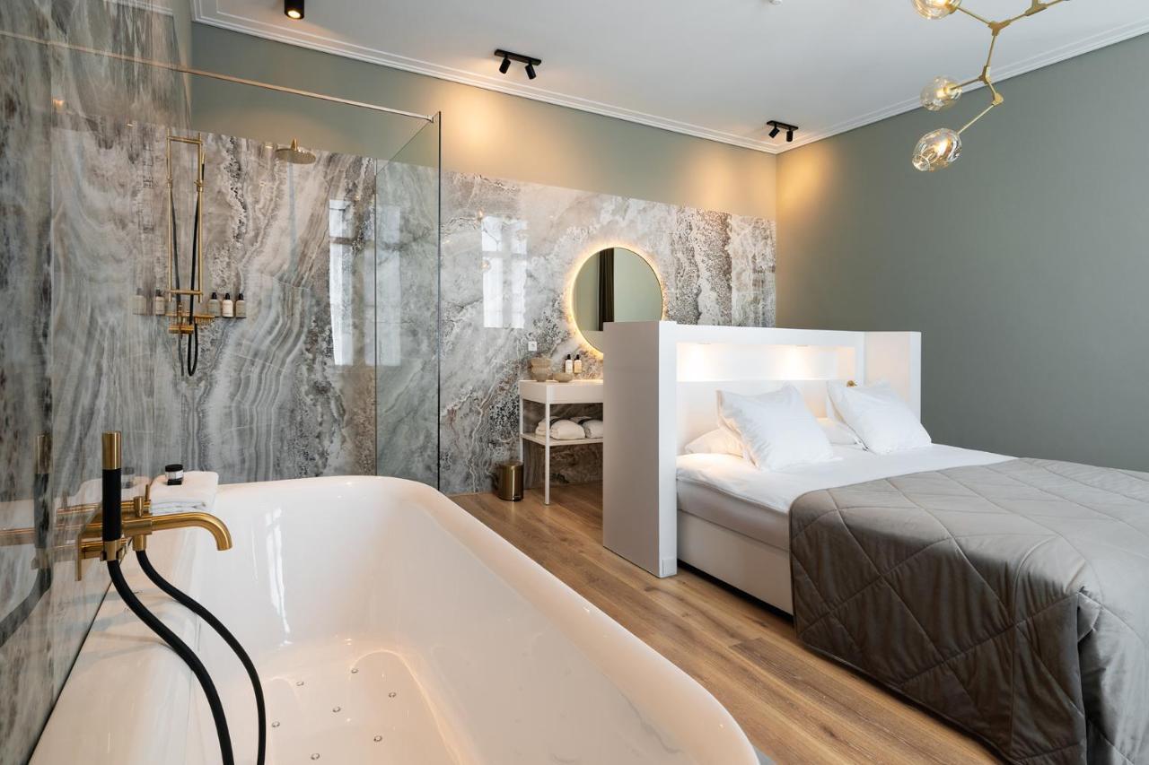 Het Arresthuis Рурмонд Екстер'єр фото A room at the hotel